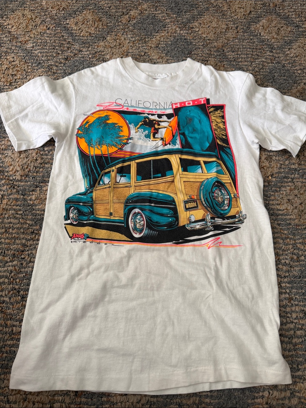 Hanes White Tee with Teal & Gold Vintage Woodie Car Graphic